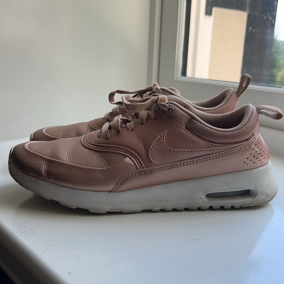 Rose Gold Metallic Nike Air Max Thea - Picture 5 of 8